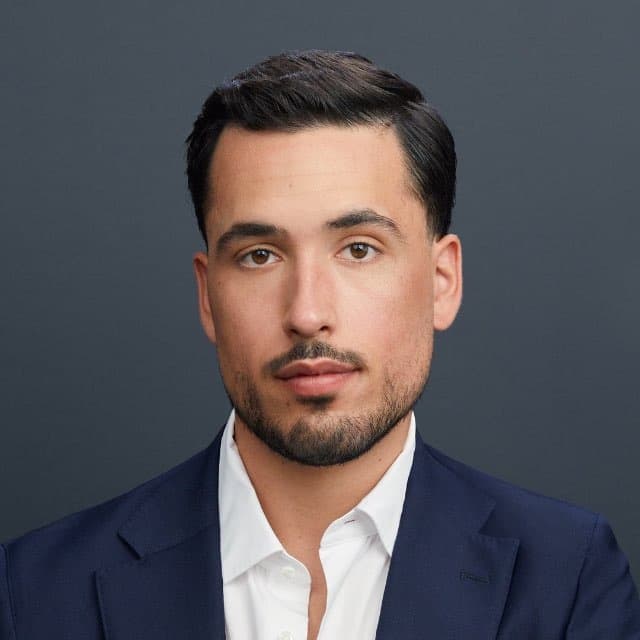 Retrato de Lucas Vieira, fundador do AutoLucro IA